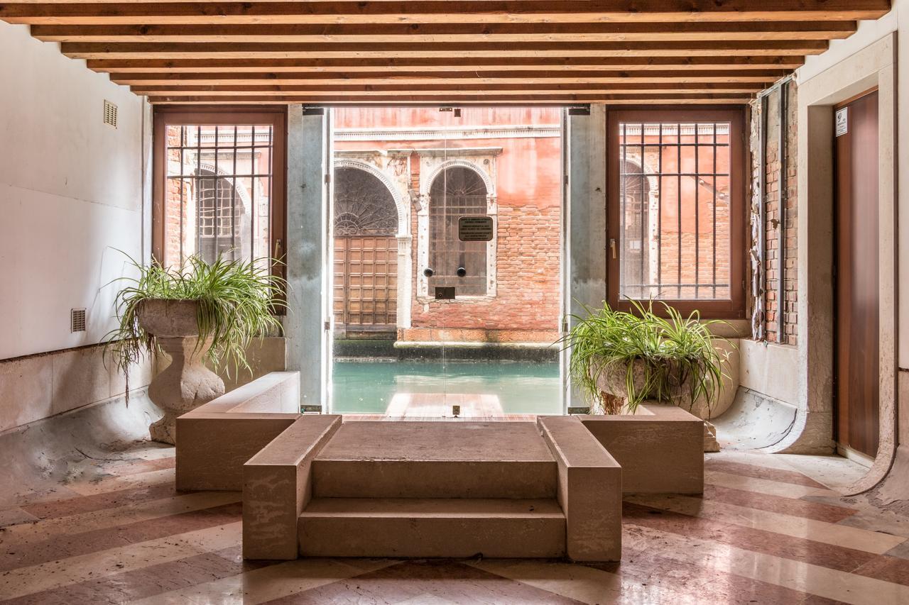 La Fenice Double Canal View Венеция Экстерьер фото